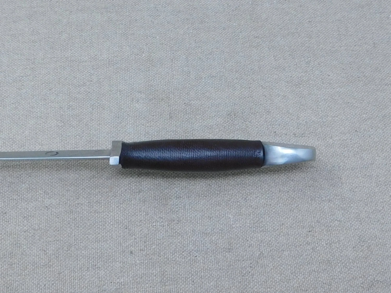 12thC-17thC Medieval Quillon Dagger 8 12thC-17thC Medieval Quillon Dagger - Image 6