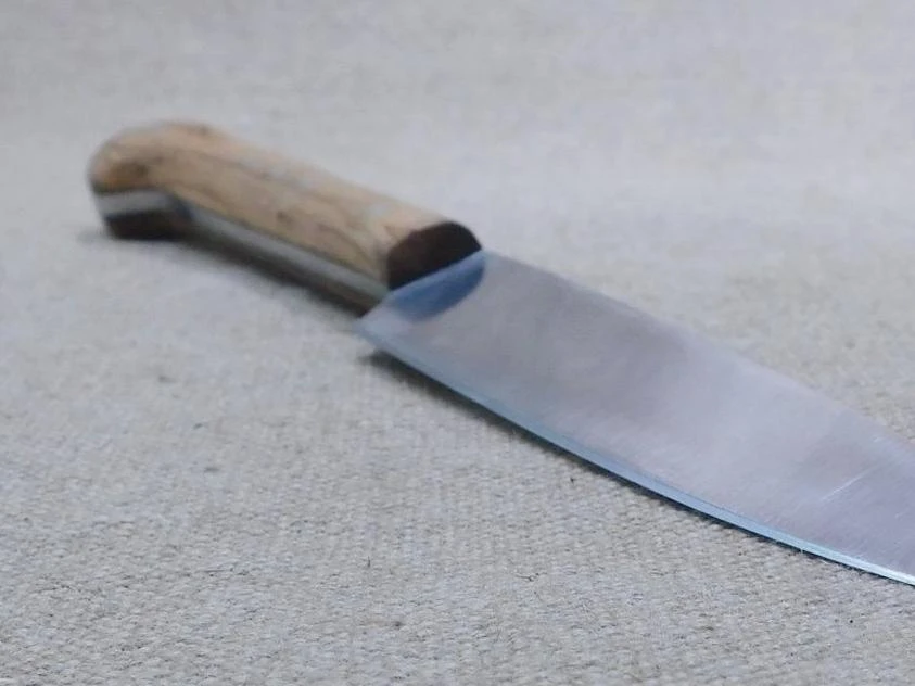 Low Status Medieval Eating Knife Wood Handle 13th-15thC 10 Low Status Medieval Eating Knife Wood Handle 13th-15thC - Image 8