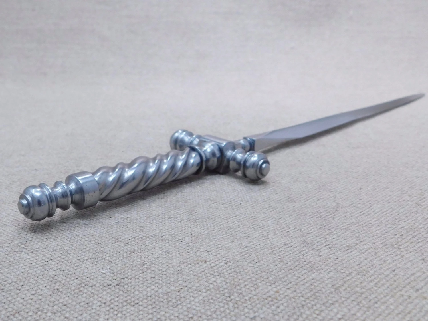 Stiletto Dagger 17thC 8 Stiletto Dagger 17thC - Image 6