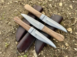 A Bundle Of Bowies 10 A Bundle Of Bowies -Tod Cutler Shop B6817000 7A5A 4348 99B9 7CE1B56BE8C6 1 105 c