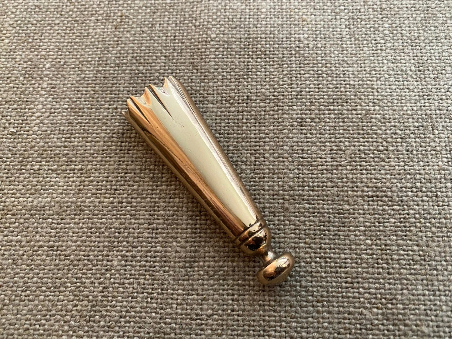 Dagger Scabbard Chape 1 6 Dagger Scabbard Chape 1 - Image 4