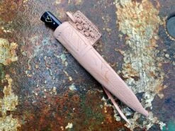 Heart Medieval Eating Knife In Horn 14-15th Century -Tod Cutler Shop IMG 1131