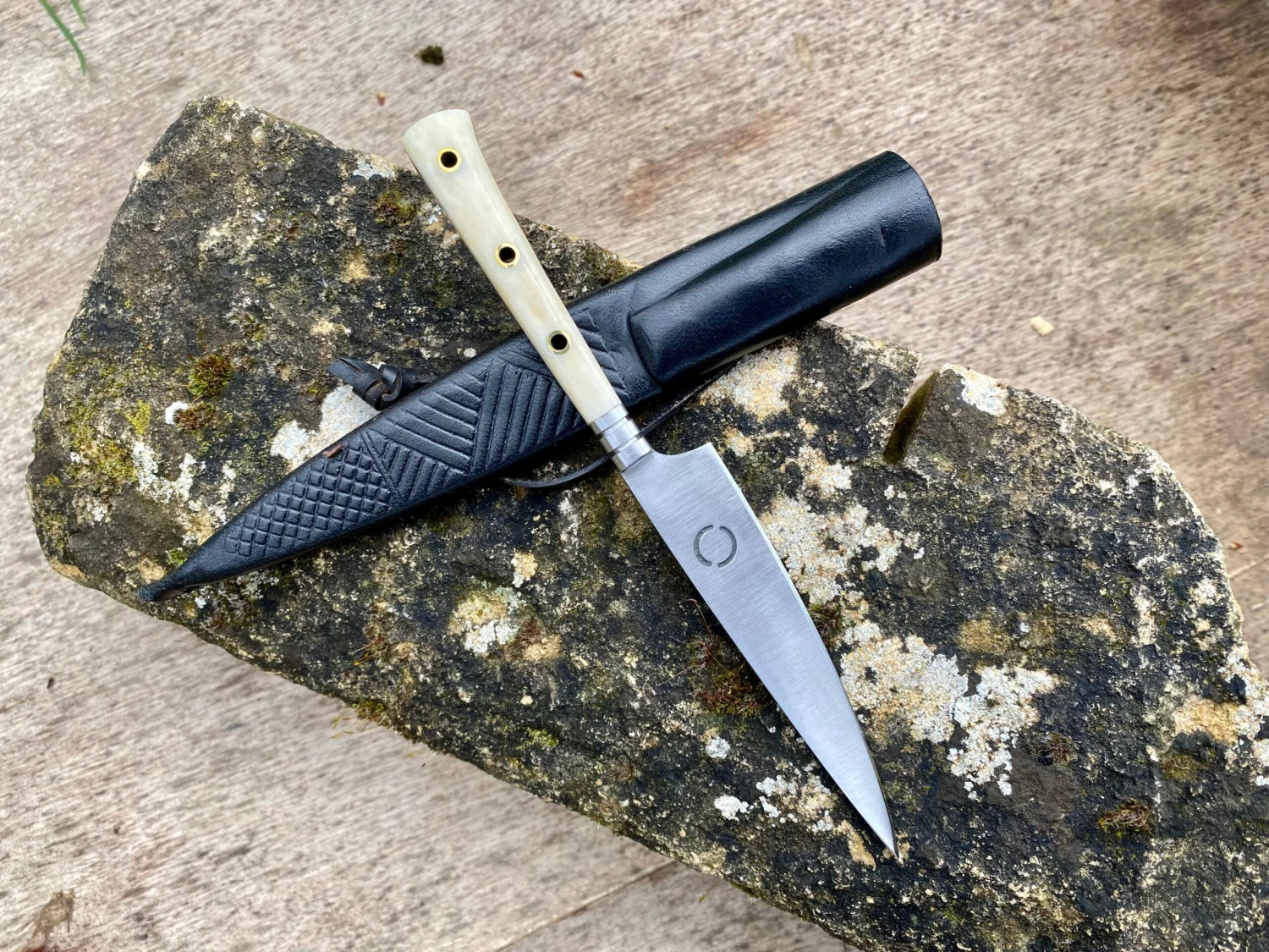 Small Bone Handled Medieval Eating Knives 14thC-15thC 7 Small Bone Handled Medieval Eating Knives 14thC-15thC - Image 5