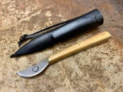 Medieval Pen Knife 13thC-16thC -Tod Cutler Shop Penknifeblack