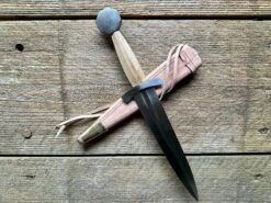 Late 13th Century Quillon Dagger 24 Late 13th Century Quillon Dagger -Tod Cutler Shop TC105Late13thCQuillonwithnatscabbard