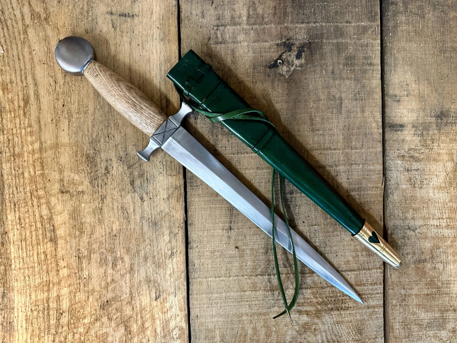 12th Century Quillon Dagger 14 12th Century Quillon Dagger - Image 12