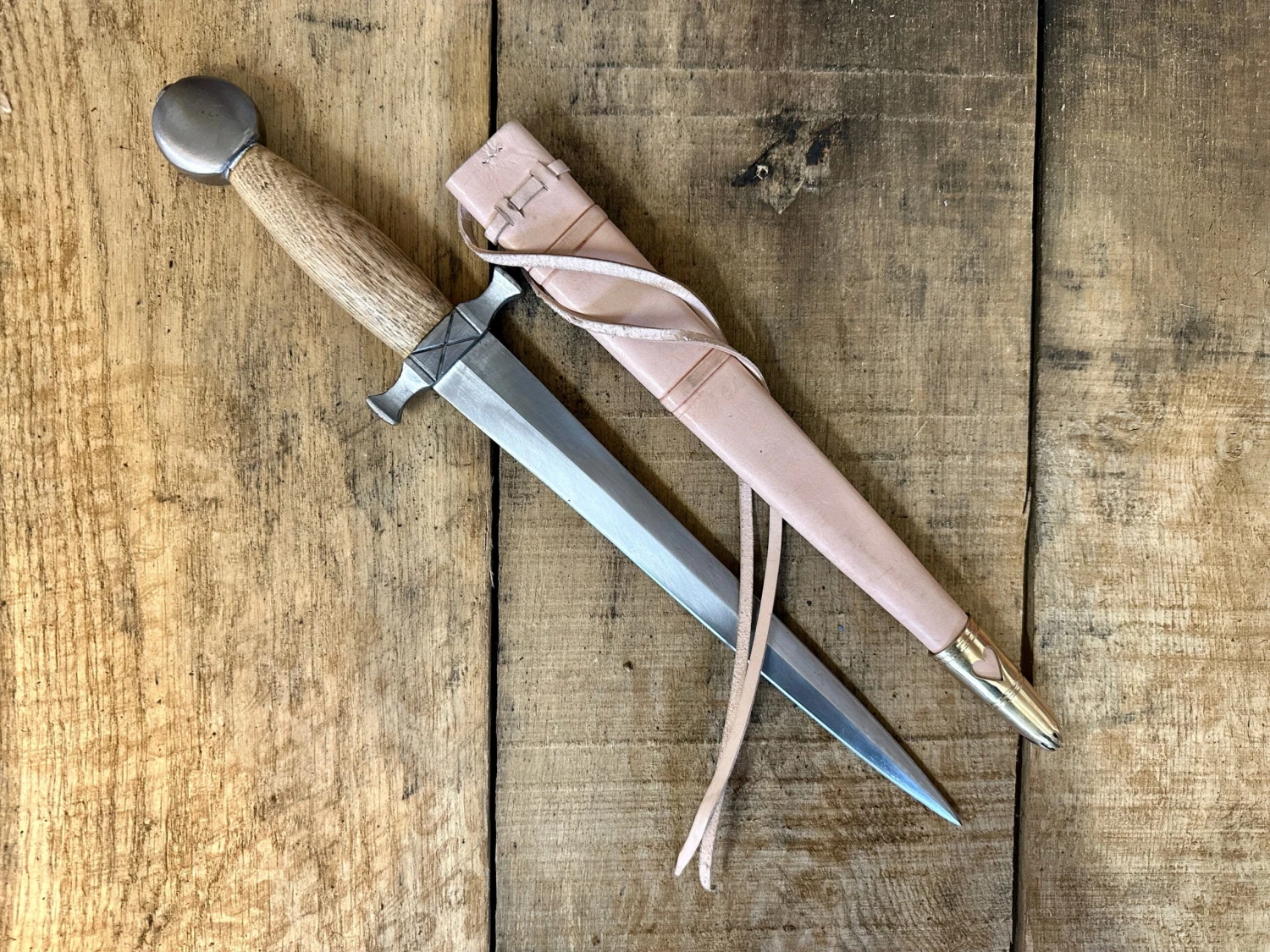 12th Century Quillon Dagger 15 12th Century Quillon Dagger - Image 13