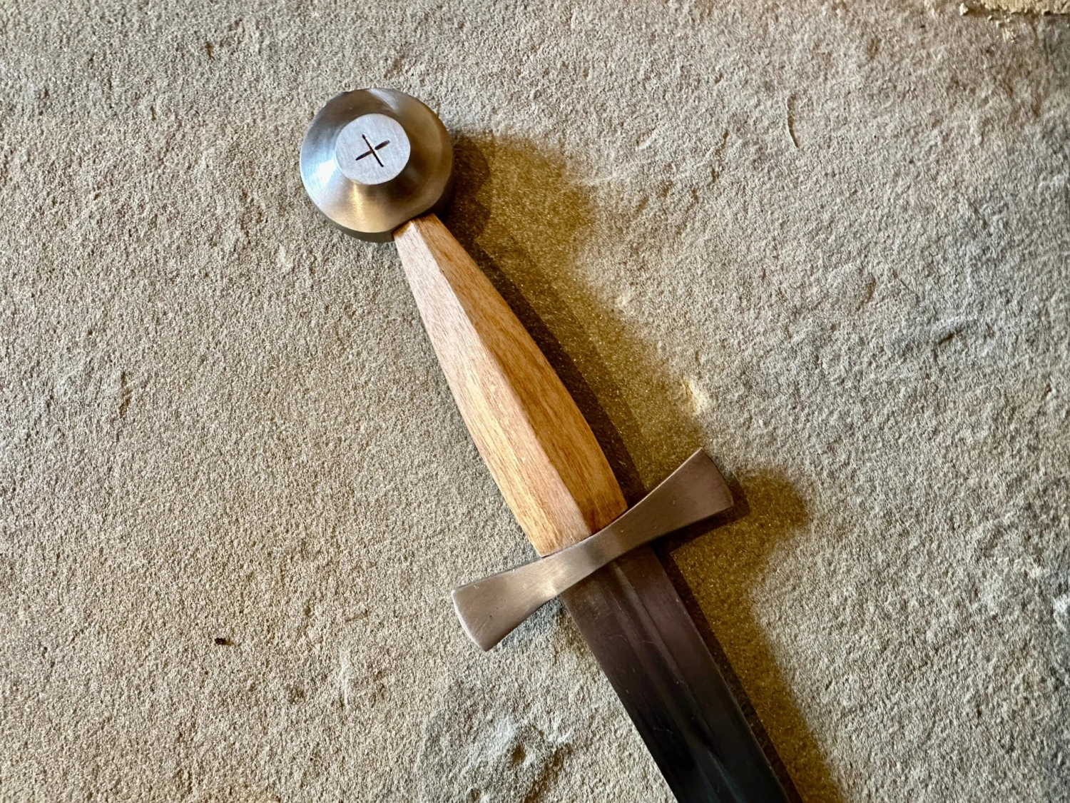 14th Century Long Quillon Dagger 10 14th Century Long Quillon Dagger - Image 8