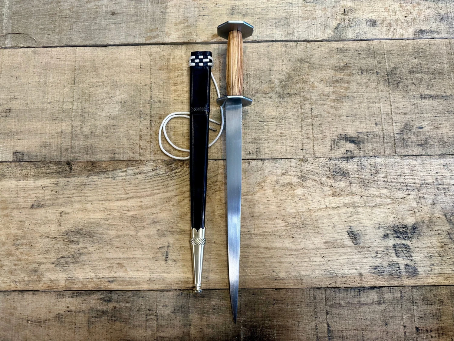 15th Century Medieval Octagonal Rondel 11 15th Century Medieval Octagonal Rondel - Image 9