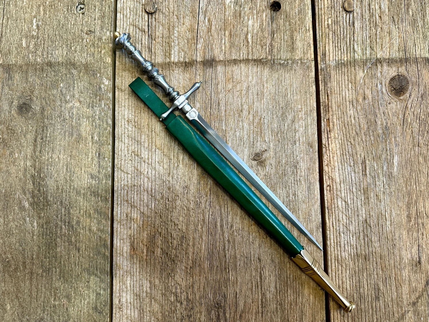 Pitt Rivers Stiletto 12 Pitt Rivers Stiletto - Image 10