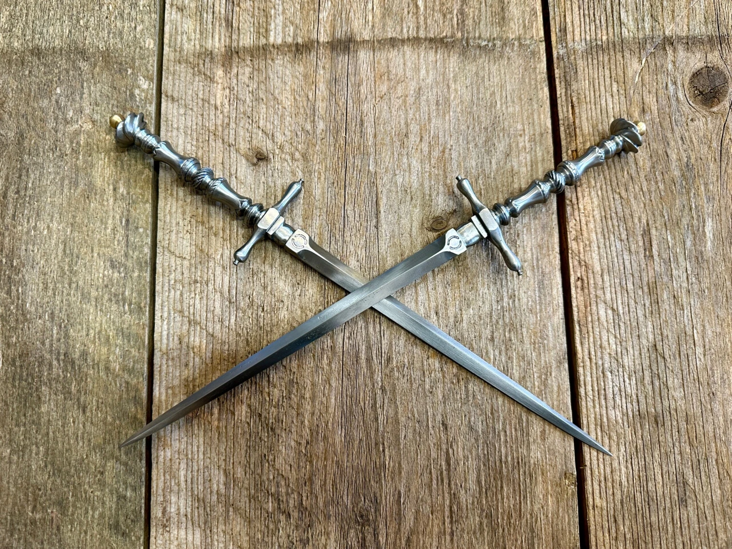 Pitt Rivers Stiletto 6 Pitt Rivers Stiletto - Image 4