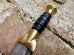 18thC Short Brass And Wood Dirk -Tod Cutler Shop TC118brassandwoodshortdirk closeupofhilt