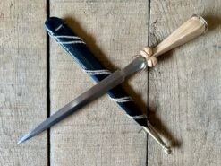 Late 15thC Rothenburg Bollock Dagger 21 Late 15thC Rothenburg Bollock Dagger -Tod Cutler Shop TC120SimpleRothenburgDagger withblackscab
