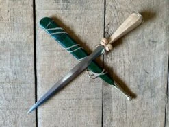 Late 15thC Rothenburg Bollock Dagger 20 Late 15thC Rothenburg Bollock Dagger -Tod Cutler Shop TC120SimpleRothenburgDagger withgrnscab