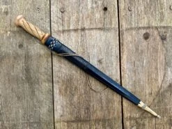 Soldier's Rondel 15th Century 22 Soldier's Rondel 15th Century -Tod Cutler Shop TC125SoldiersRondel inabluescabbard