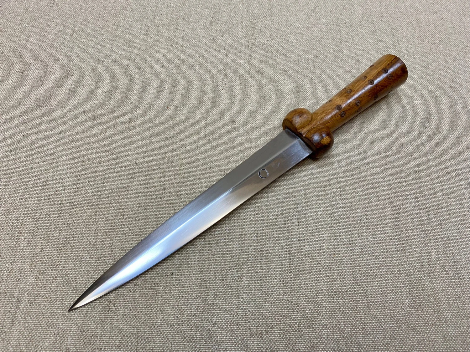 14thC - 15thC Medieval Bollock Dagger Dot And Circle 7 14thC - 15thC Medieval Bollock Dagger Dot And Circle - Image 6