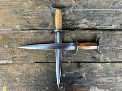 Antennae Medieval Quillon Dagger -Tod Cutler Shop TC69twoknivesinacrosspattern
