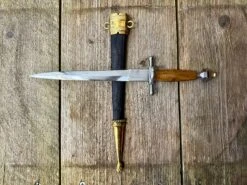 Late 16thC Quillon Dagger, Main Gauche 21 Late 16thC Quillon Dagger, Main Gauche -Tod Cutler Shop TC90MainGauche onblackscab