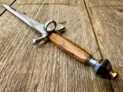 Late 16thC Quillon Dagger, Main Gauche 17 Late 16thC Quillon Dagger, Main Gauche -Tod Cutler Shop TC90MainGauche viewfromtopdown