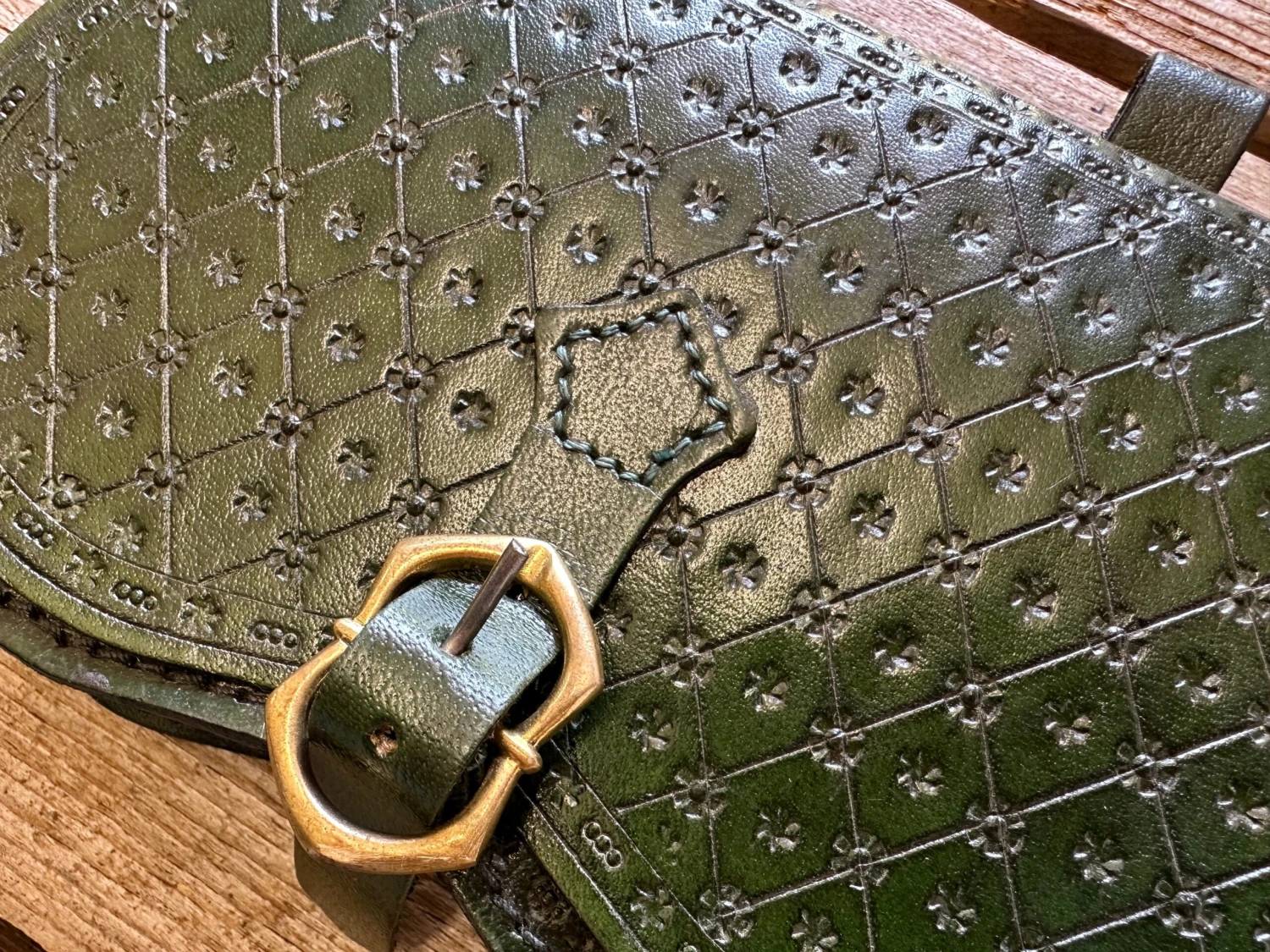 Small Bollock Pouch With Gusset 14-16thC 10 Small Bollock Pouch With Gusset 14-16thC - Image 8