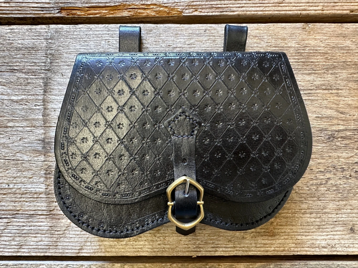 Small Bollock Pouch With Gusset 14-16thC 5 Small Bollock Pouch With Gusset 14-16thC - Image 3