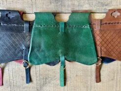 14thC-15thC Large Bollock Pouch 19 14thC-15thC Large Bollock Pouch -Tod Cutler Shop TCL1LargeBollockPouch Greenonerearview