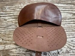 13th-15thC Rounded Belt Pouch 25 13th-15thC Rounded Belt Pouch -Tod Cutler Shop TCL6internalpic 2