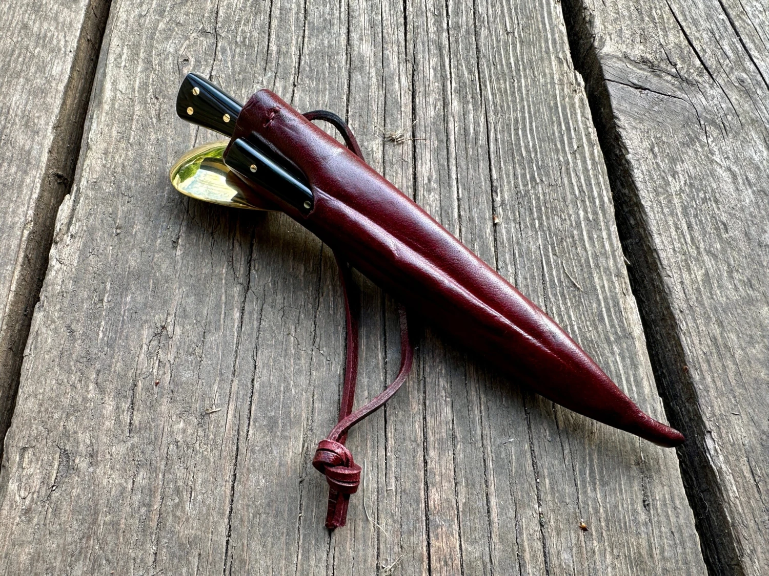 15thC Three Piece Eating Set In Bone Or Horn 18 15thC Three Piece Eating Set In Bone Or Horn - Image 16
