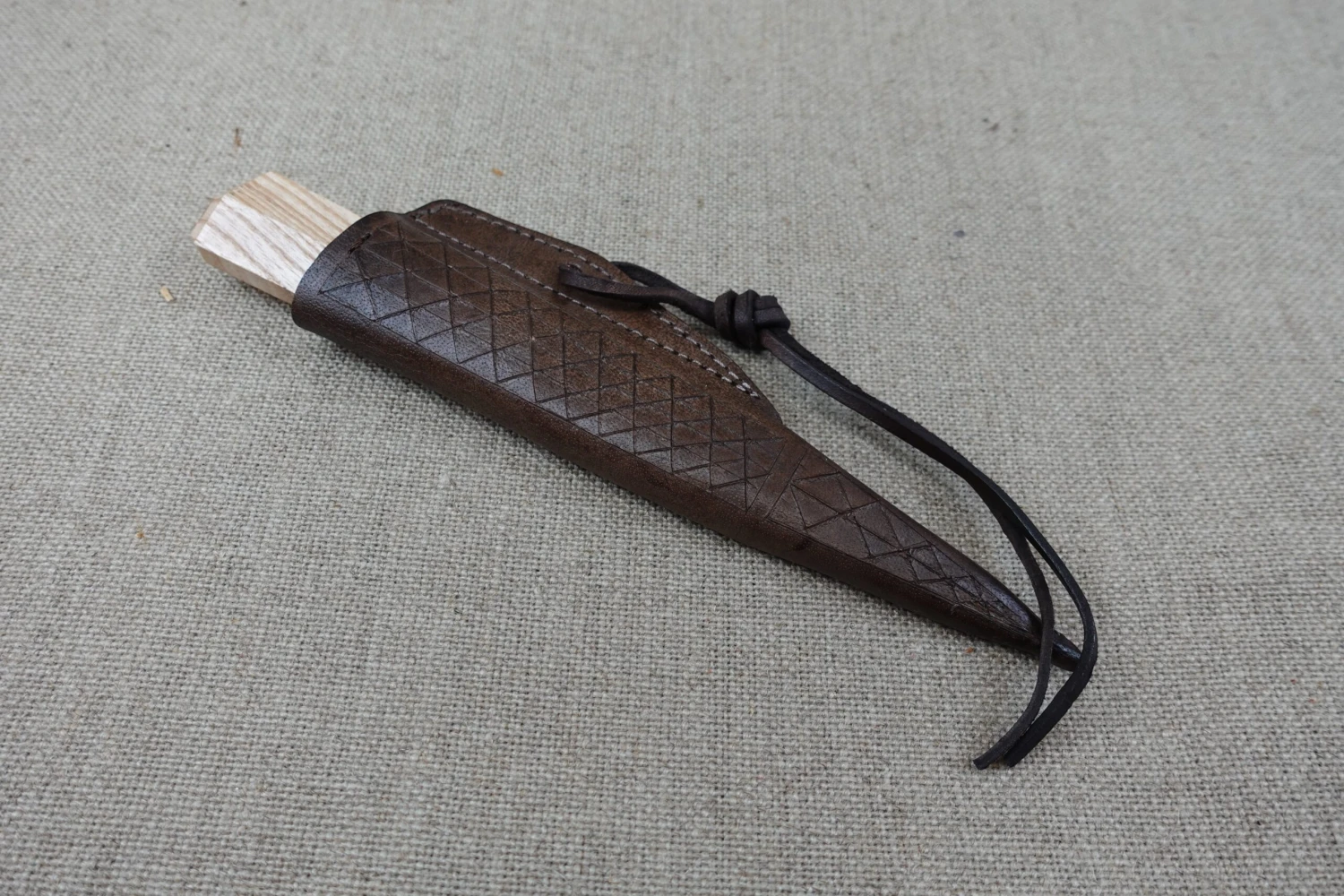 11th-14thC Low Status Wood Handled Eating Knife 9 11th-14thC Low Status Wood Handled Eating Knife - Image 7