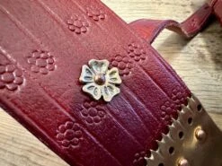 Scottish Swirk 27 Scottish Swirk -Tod Cutler Shop TCS10SwirkSword closeupofflowerstud