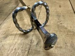 Katzbalger Sword 1490-1540 -Tod Cutler Shop TCS12Katzbalgersword closeupviewdown