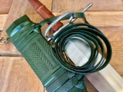 German War Sword 28 German War Sword -Tod Cutler Shop TCS13GermanWarSword withgreenscabbard