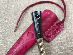 Heart Medieval Eating Knife In Horn 14-15th Century -Tod Cutler Shop image 0c3df5f7 9361 4a7c 950e 4c4a75eeacb1